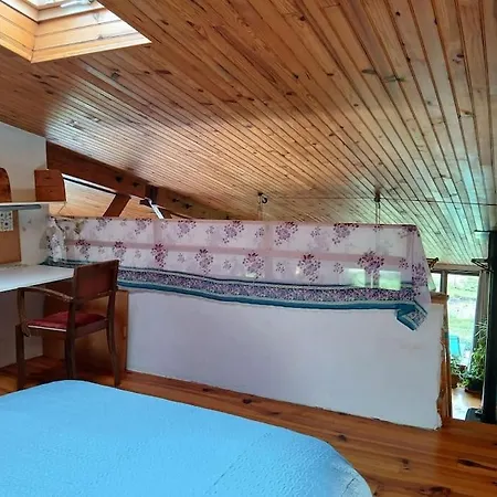 Dom wakacyjny Bright Loft With Mountain And Nature View *