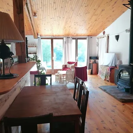 בית נופש Bright Loft With Mountain And Nature View *